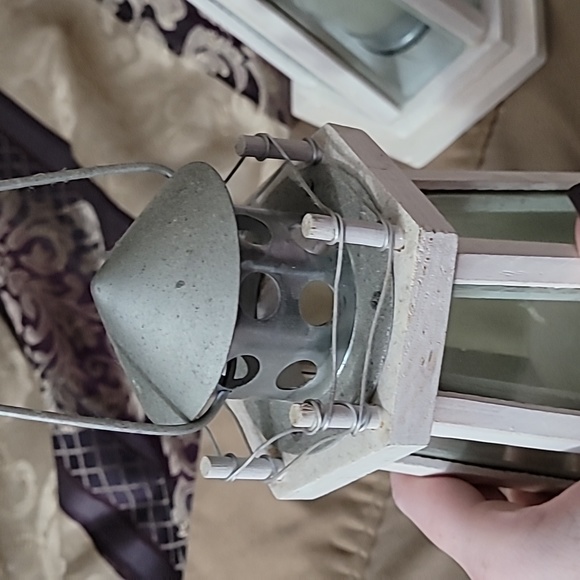 Set of 2 glass Light house candle lanterns - Picture 11 of 14